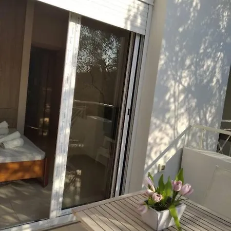 Cozy Lagonisi