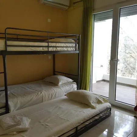 Dom wakacyjny Cozy Lagonisi Kalivia Thorikou