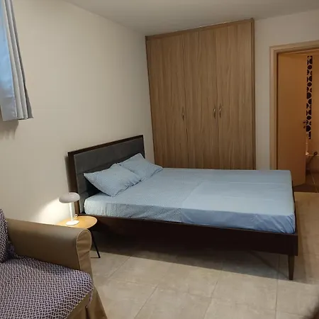 Cozy Lagonisi Dom wakacyjny *